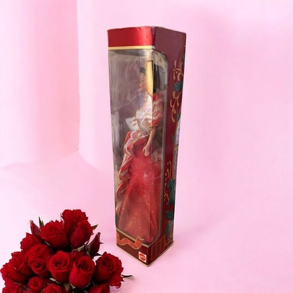 Vintage Barbie Doll (1997) - 'Happy Holidays' - In Original Packaging Box Damage - Picture 2 of 6